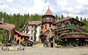 Готельно-відпочинковий комплекс  Вежа Ведмежа